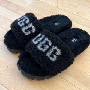 Authentic UGG COZETTA GRAPHIC CURLY GENUINE SHEARLING LINED SLIDE SANDAL black 8